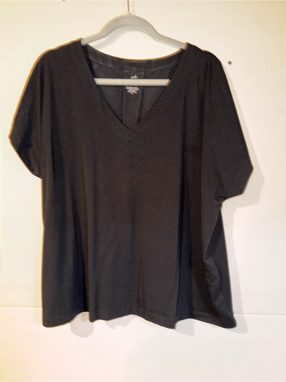 J. Jill Black V-Neck Short Sleeve Top